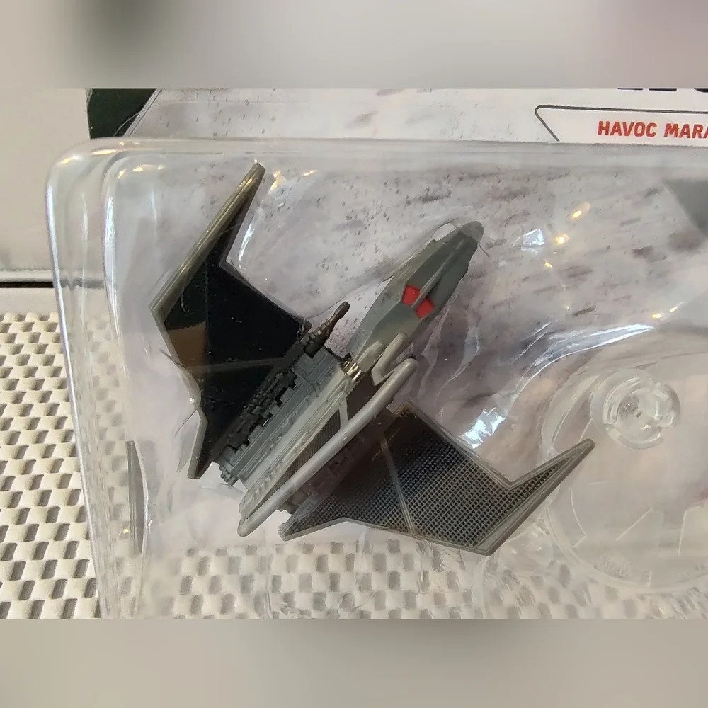 Hot Wheels Starships Havoc Marauder Bad Batch Star Wars Die-Cast NWT Disney